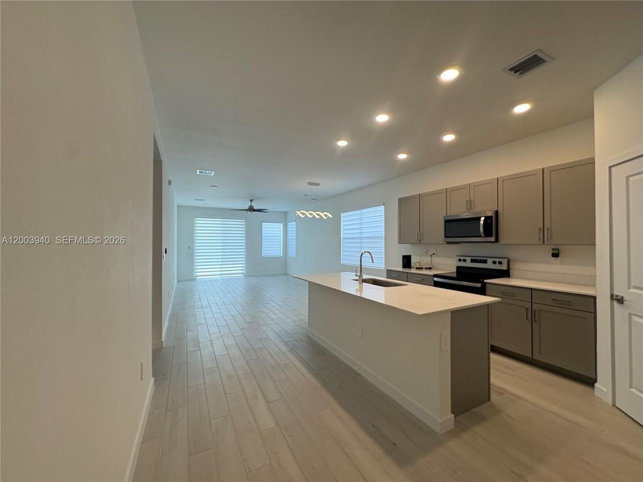 12948 Sw 265th Ter - Photo 6 of 31