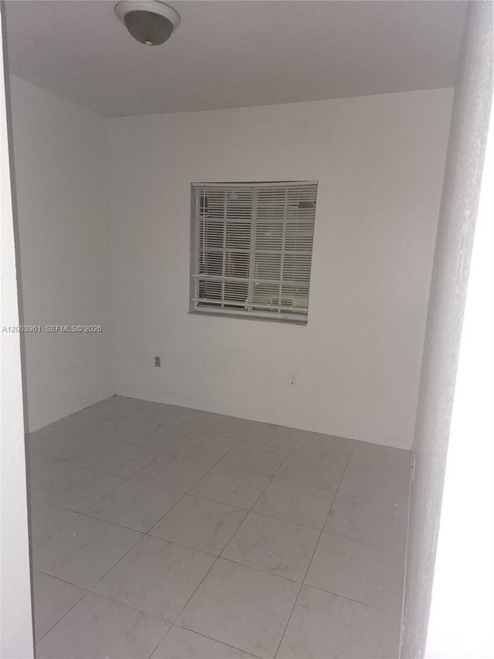6972 Nw 179th St #203-4 - Photo 3 of 10