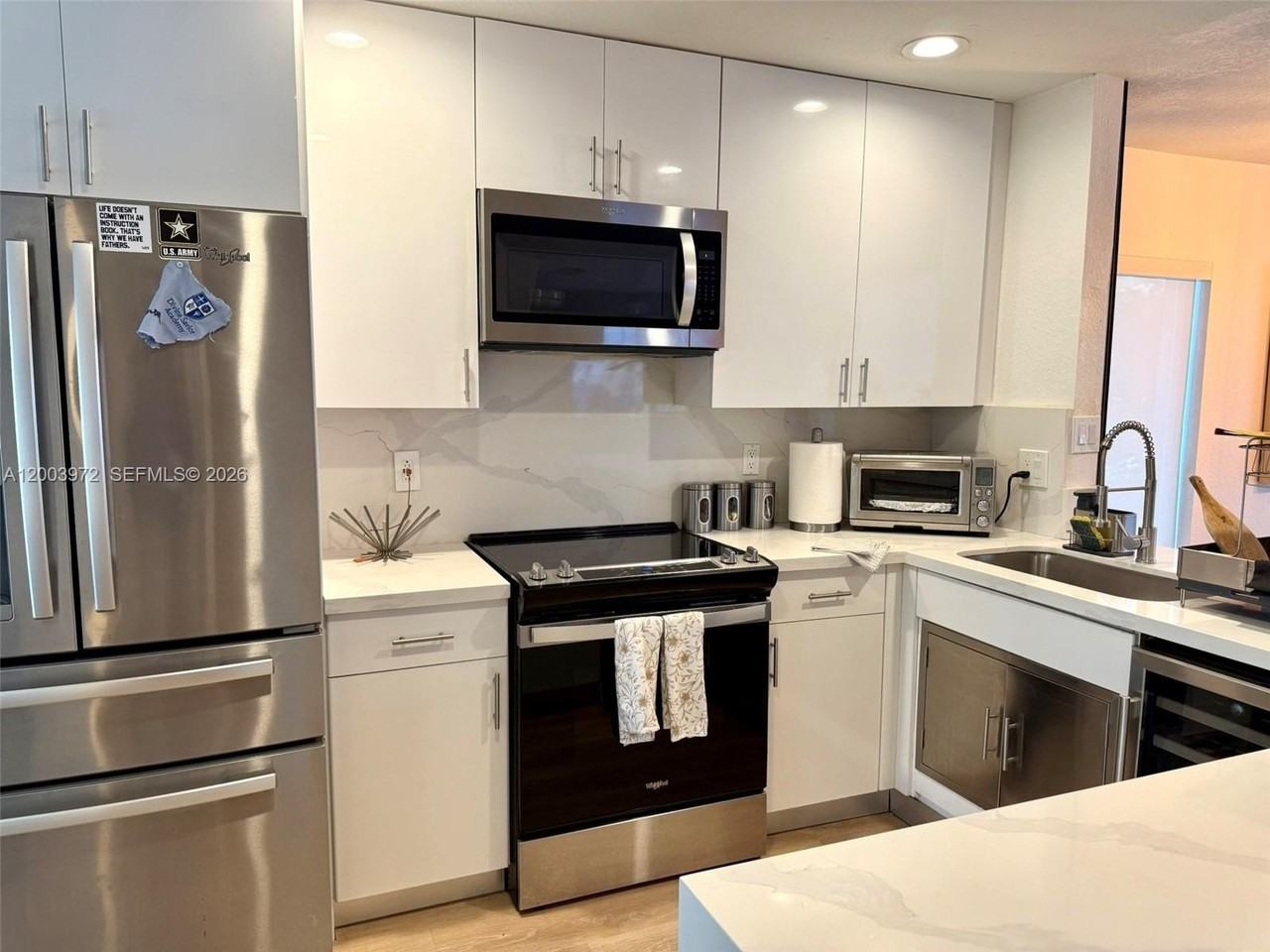 6420 Nw 109th Ave - Photo 4 of 50