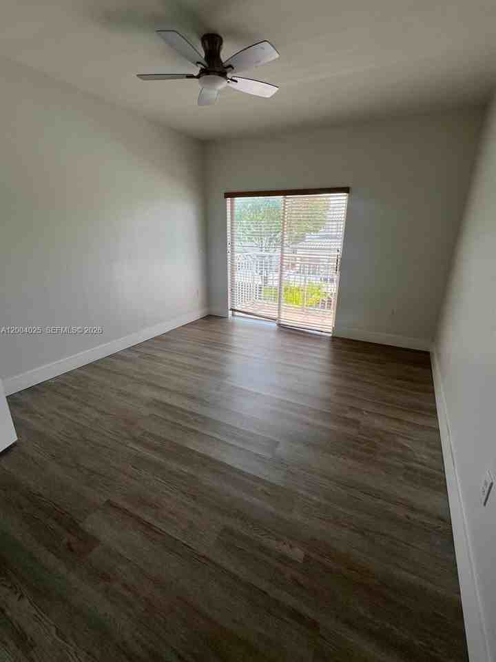 7570 Nw 176th Ter #7570 - Photo 5 of 13