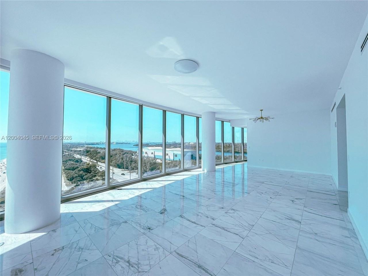 15701 Collins Ave #1205 - Photo 3 of 33