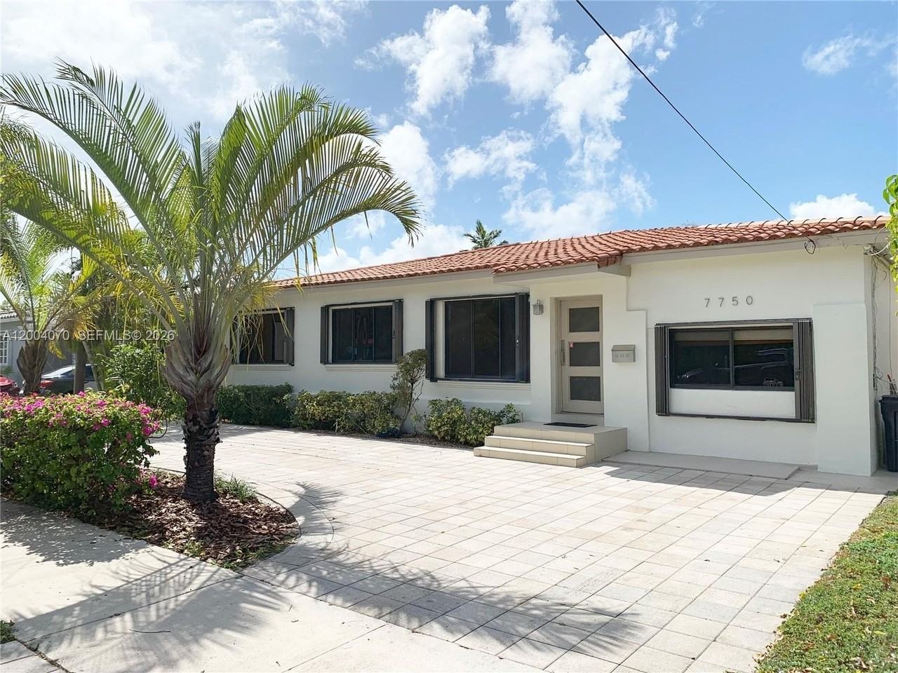 7750 Noremac Ave - Photo 2 of 24