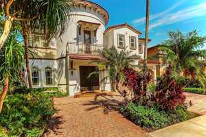 featured image of 6502 Sw 162nd Ct