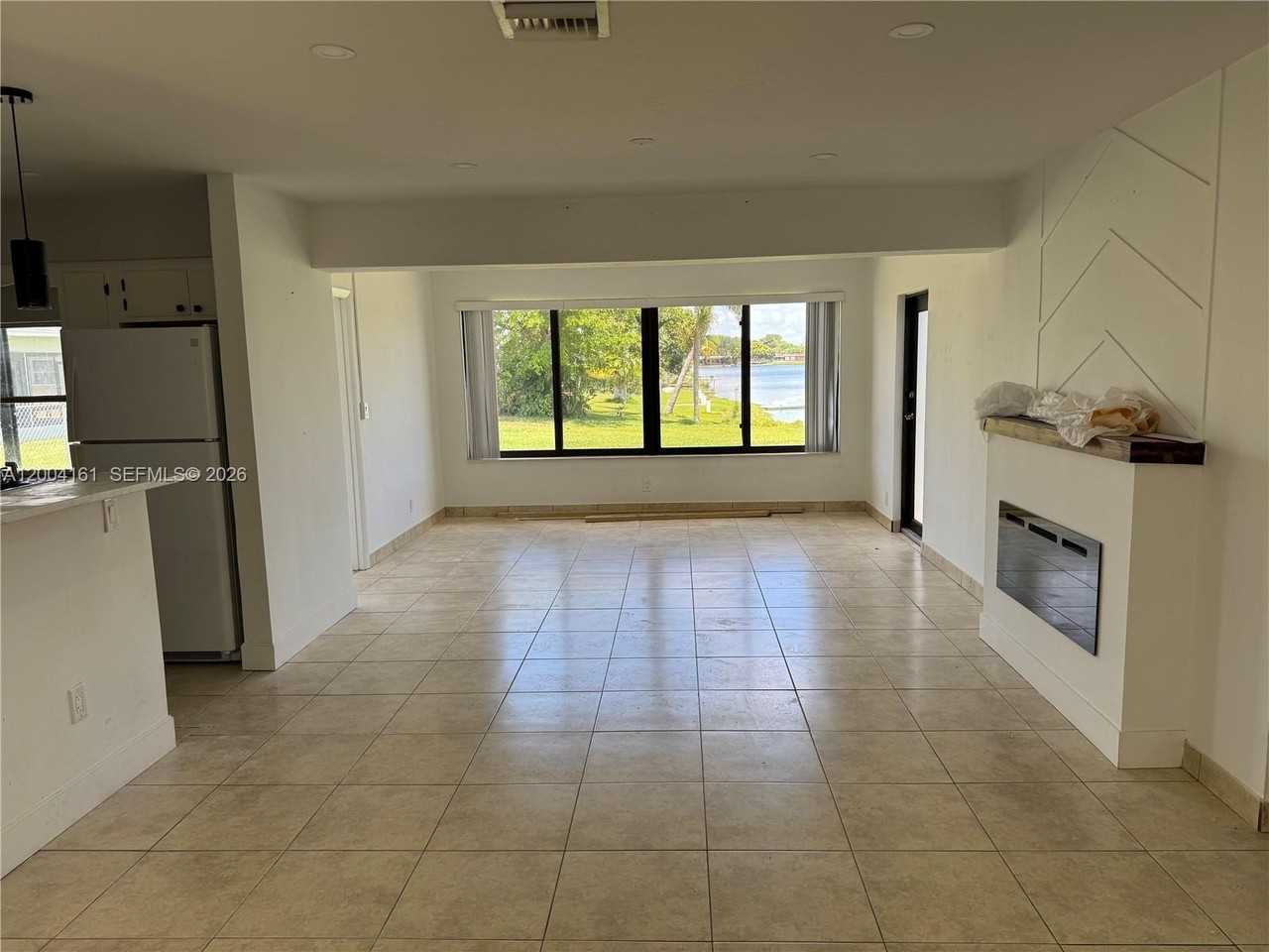 8721 Nw 11th St - Photo 2 of 14