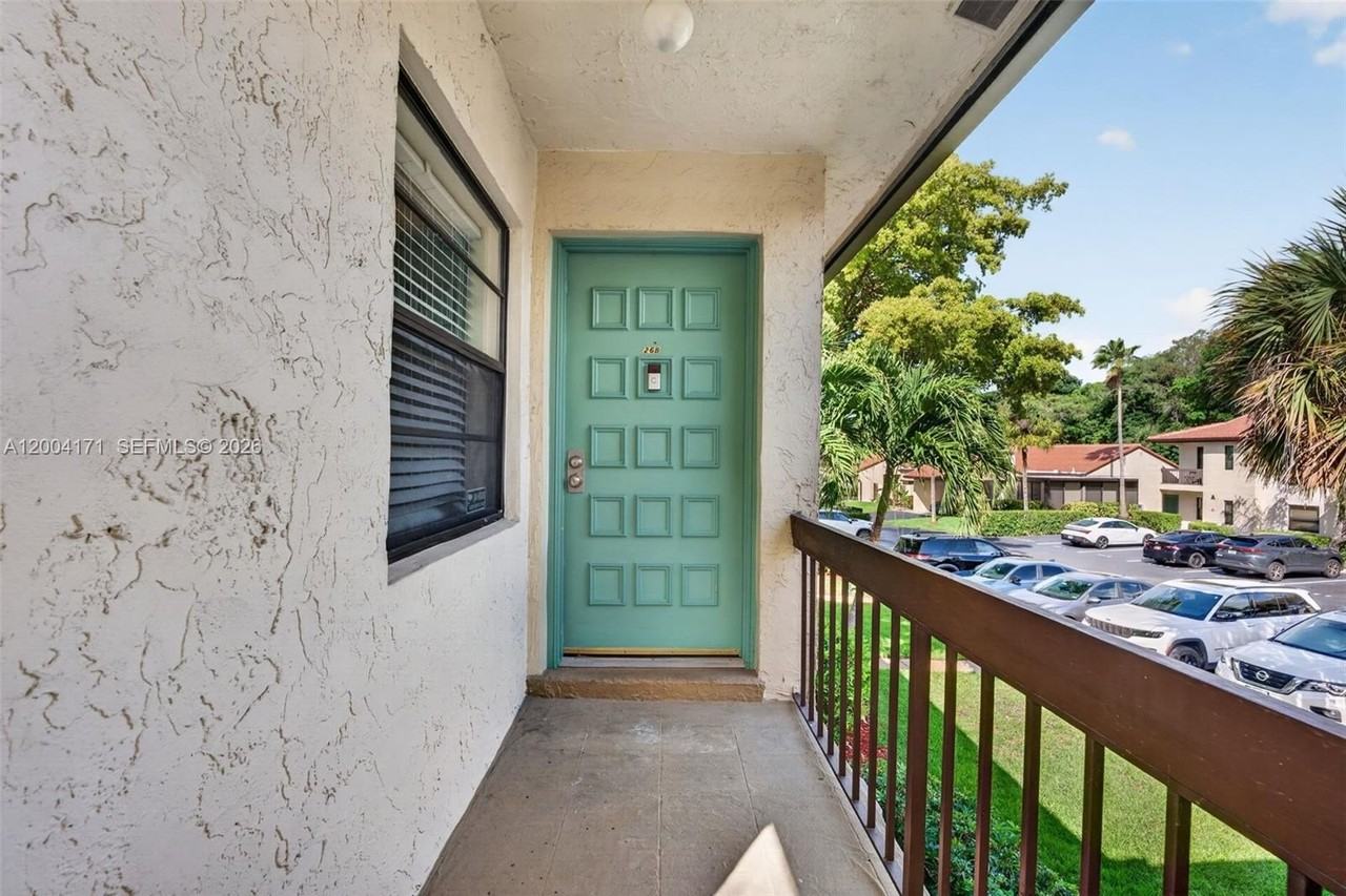 21810 Cypress Cir #26B - Photo 6 of 47