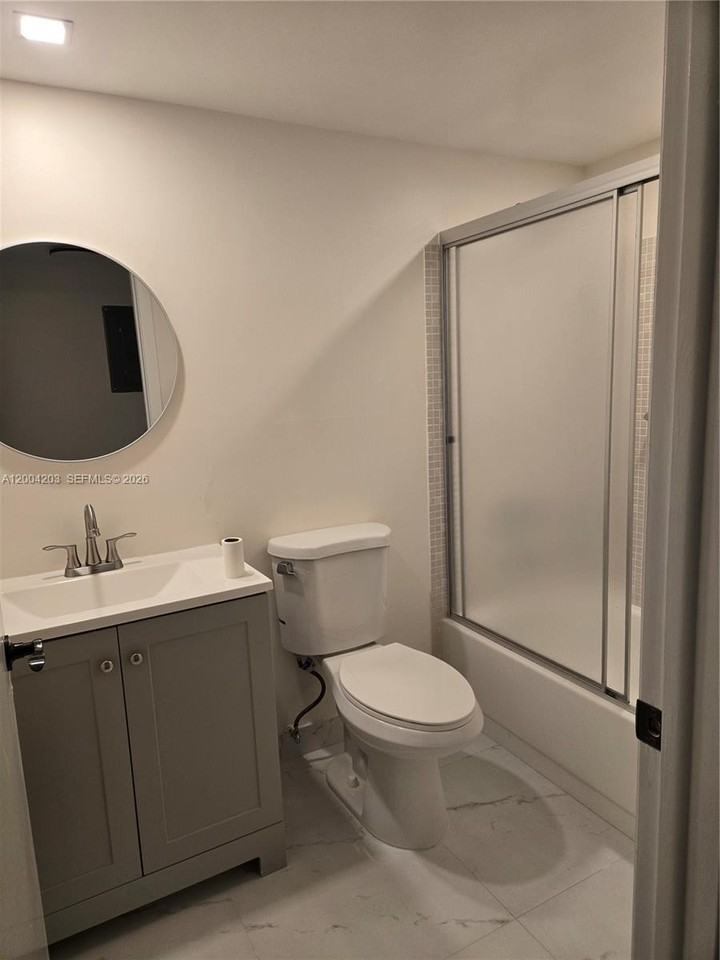 9610 S Belfort Cir #107 - Photo 6 of 20
