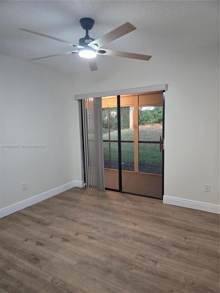 9610 S Belfort Cir #107 - Photo 7 of 20
