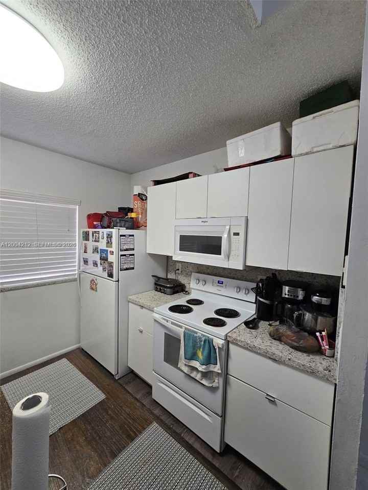 6370 W 27th Ct #38 - Photo 3 of 3