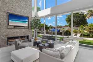 featured image of 2217 Ne 17th Ter