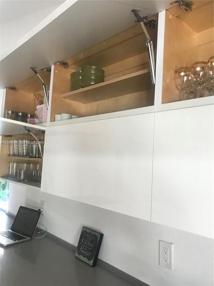 13280 Sw 103rd Ter #0 - Photo 7 of 24