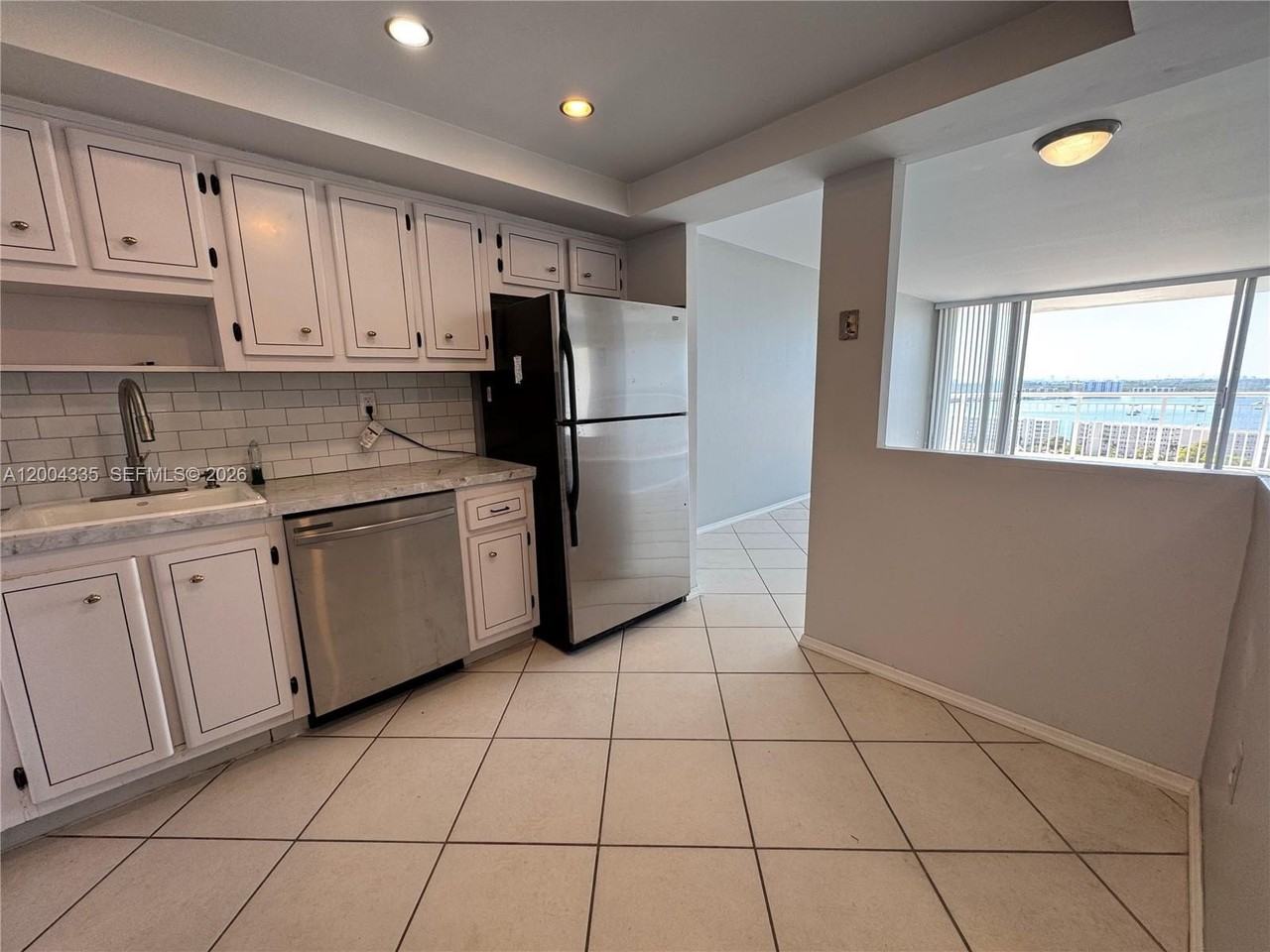 18041 Biscayne Blvd #1603 - Photo 2 of 34