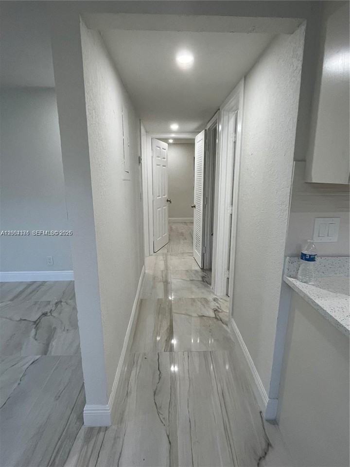 8011 Nw 44th Ct #1 - Photo 4 of 11