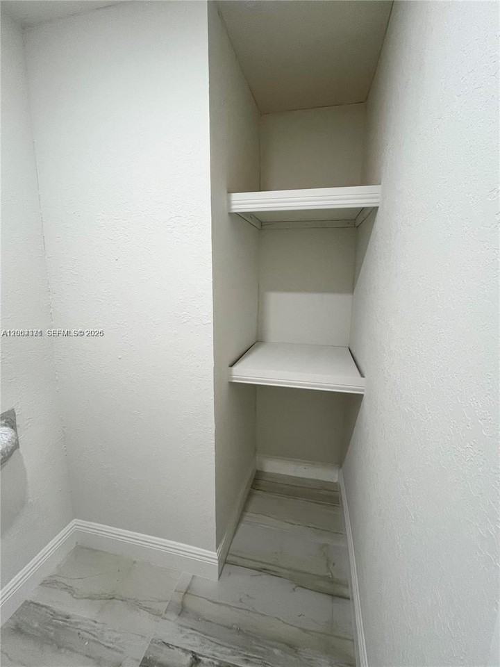 8011 Nw 44th Ct #1 - Photo 7 of 11