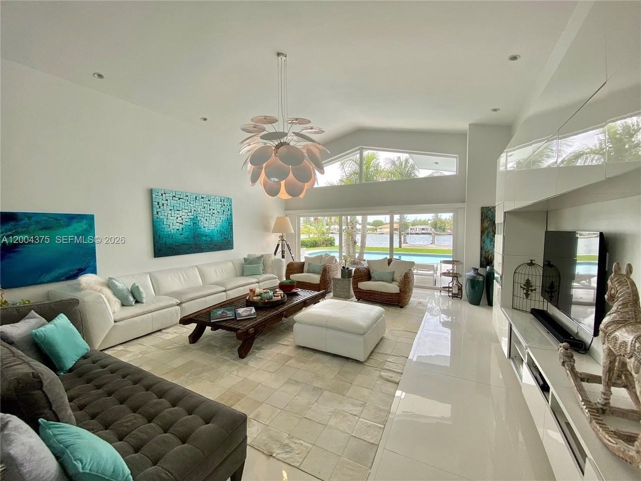 265 N Shore Dr - Photo 7 of 27