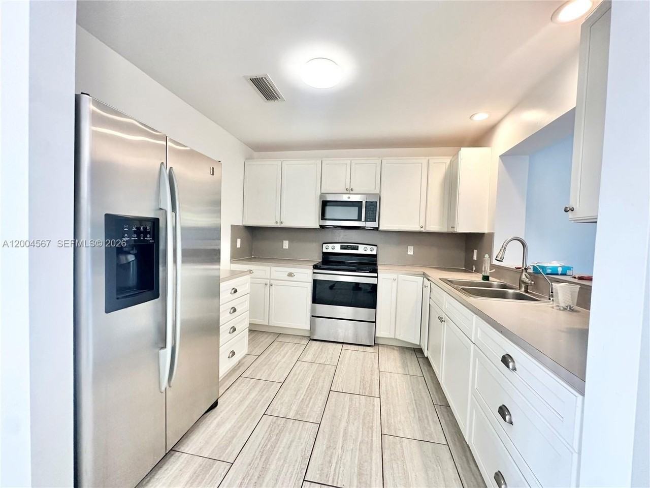4175 Sw 84th Ave #4175 - Photo 4 of 13