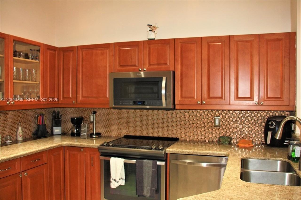 4291 Magnolia Ridge Dr - Photo 3 of 14