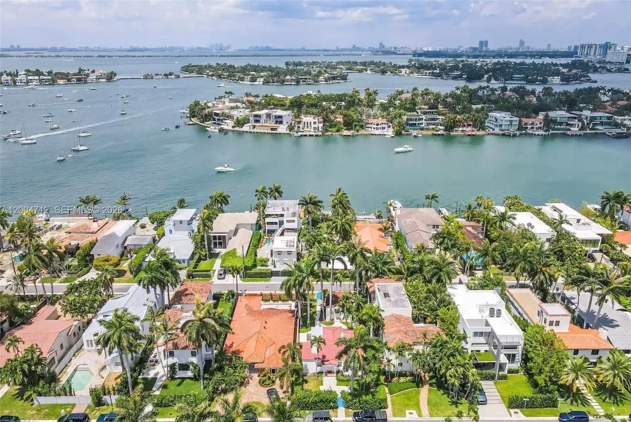 265 Palm Ave - Photo 5 of 50