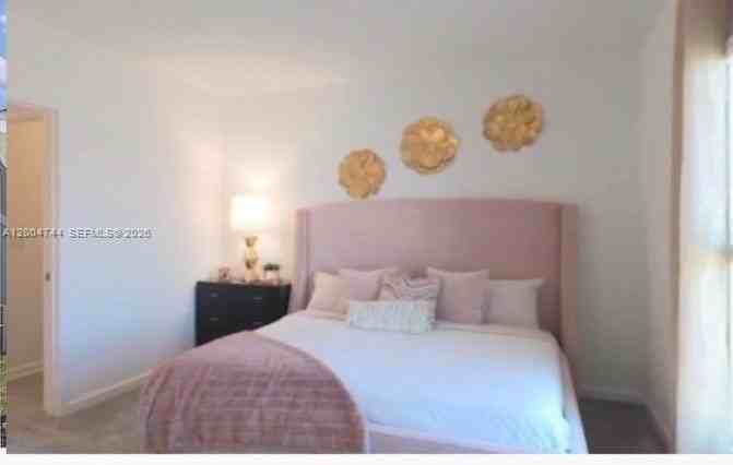 1204 Deepwater Cir - Photo 4 of 5