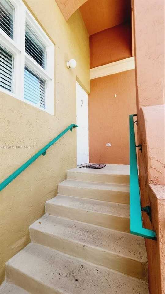 6960 Nw 174th Ter #706 - Photo 2 of 13