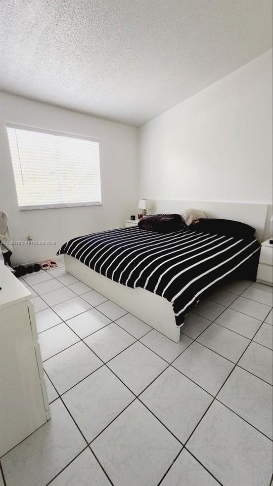 6960 Nw 174th Ter #706 - Photo 5 of 13