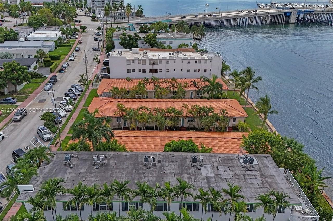 2160 Bay Dr #1-7 - Photo 3 of 11