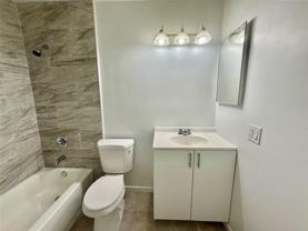 220 Ne 41st St #4 - Photo 1 of 1