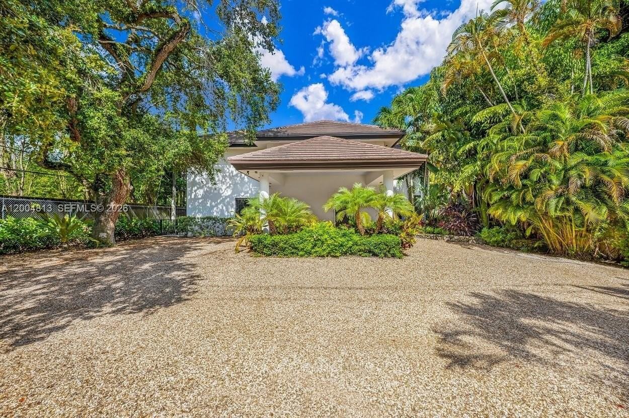 3900 S Douglas Rd - Photo 2 of 25