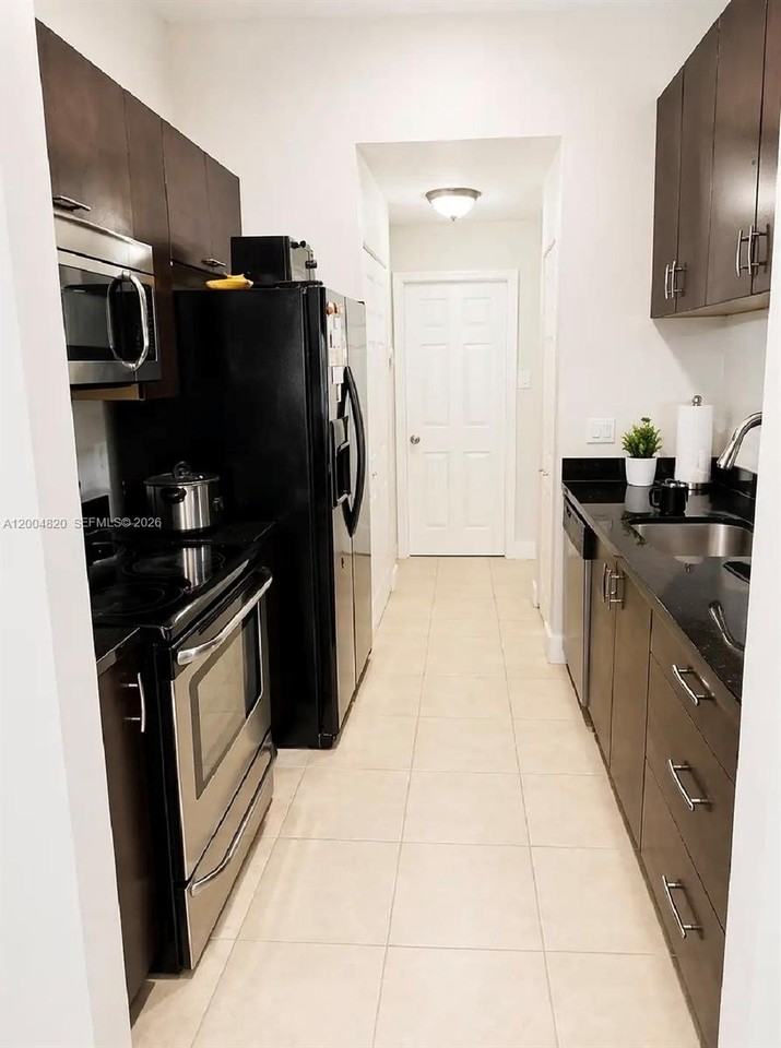 10630 Sw 157th Ct #201 - Photo 6 of 21
