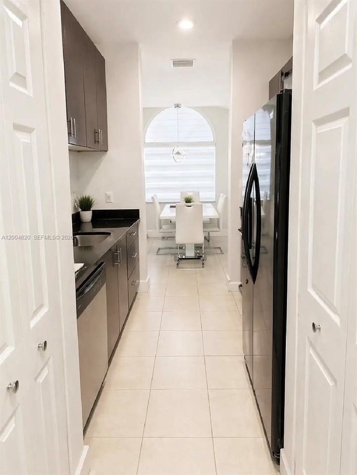 10630 Sw 157th Ct #201 - Photo 7 of 21
