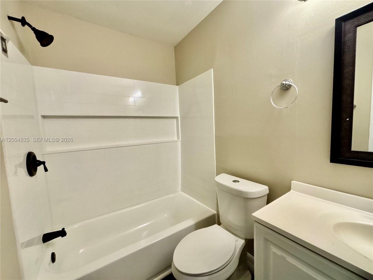 504 Blackbird Ln #A - Photo 4 of 18