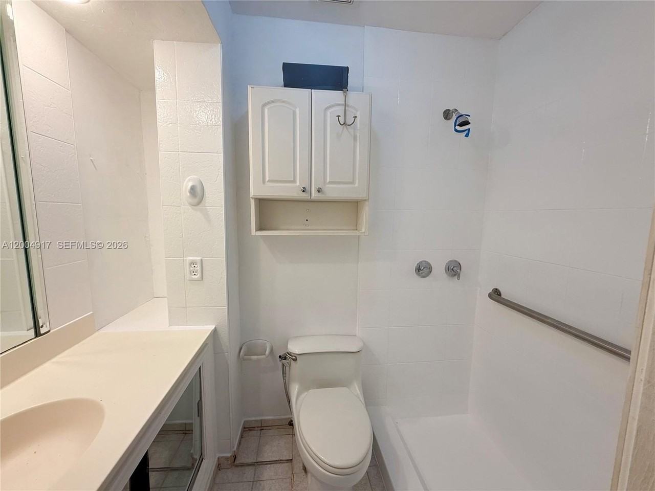 3030 Sw 57th Ave - Photo 6 of 13