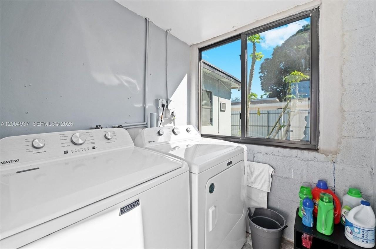 13840 Nw 5th Ct #13840 - Photo 7 of 27