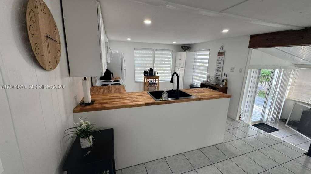 219 W Lake Dr #219 - Photo 3 of 16