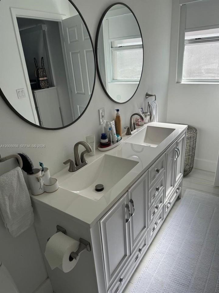 2911 Monroe St #0 - Photo 6 of 24