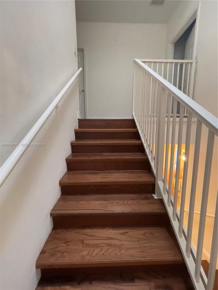 3450 Nw 17th Ter #3450 - Photo 7 of 25