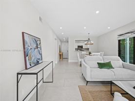 1305 Se 1st St #2 - Photo 1 of 1