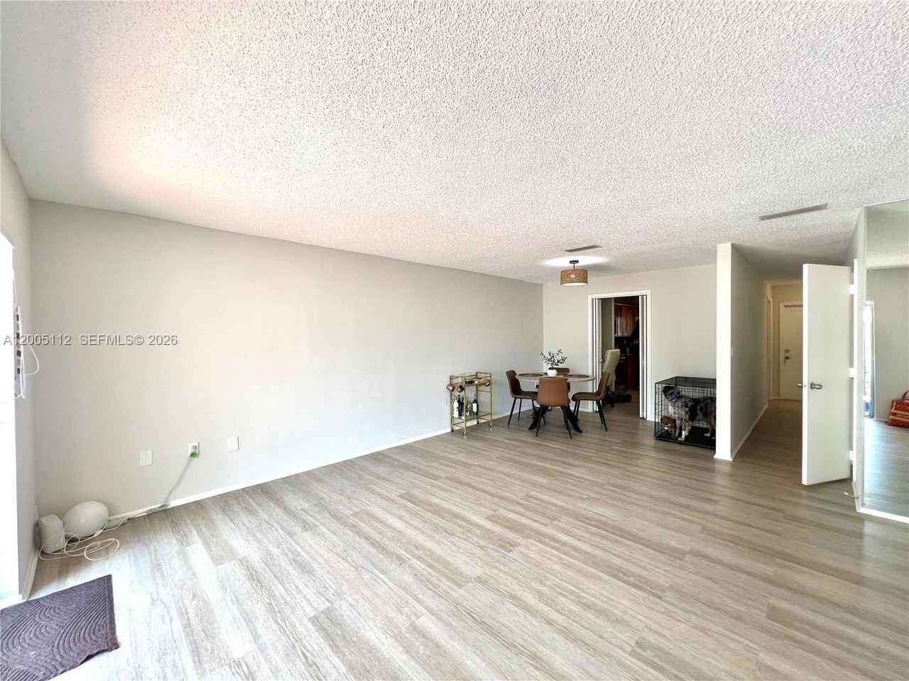 8114 Sw 81st Ter - Photo 3 of 20