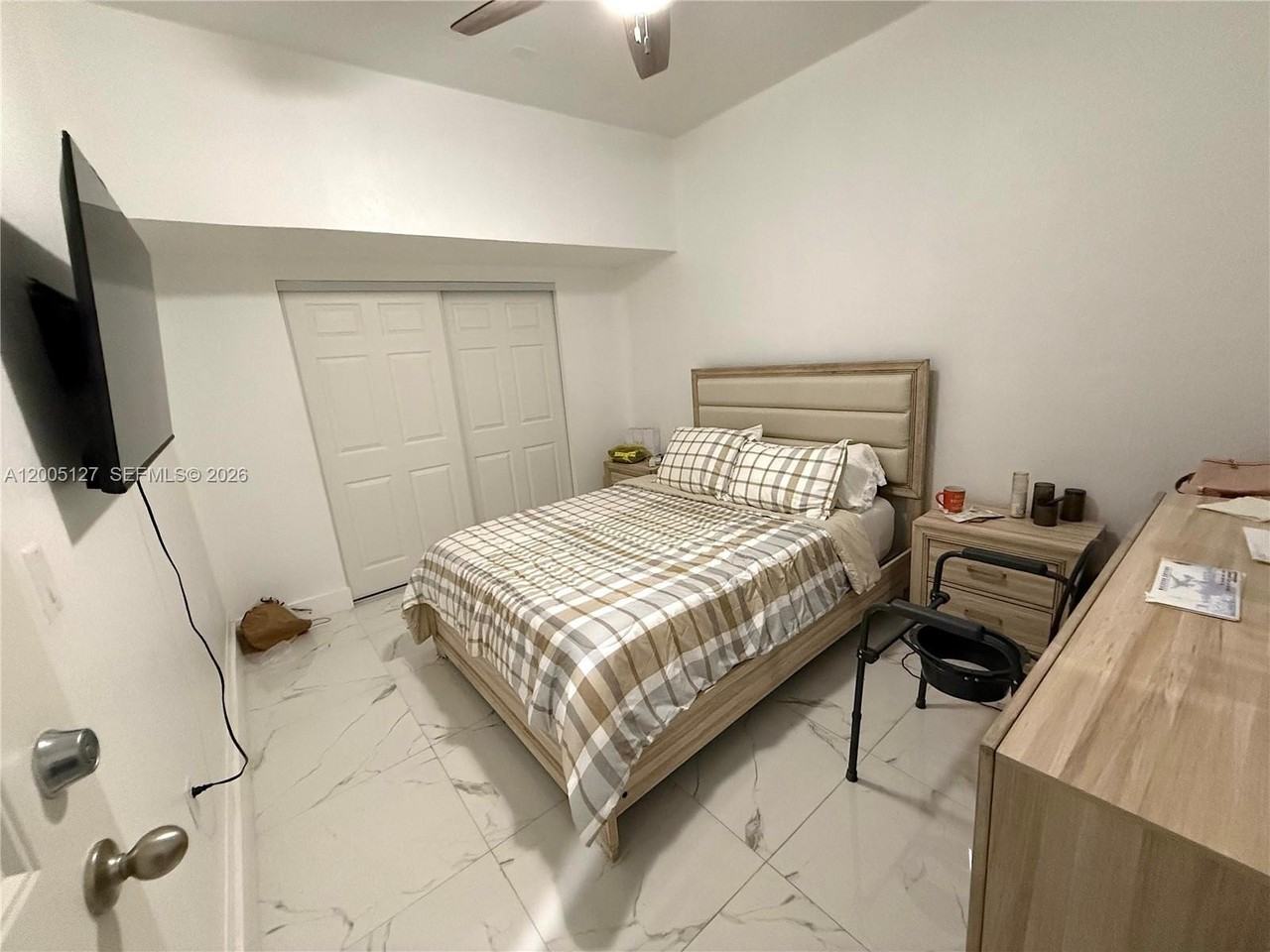 758 Ne 34th Ave #758 - Photo 4 of 19