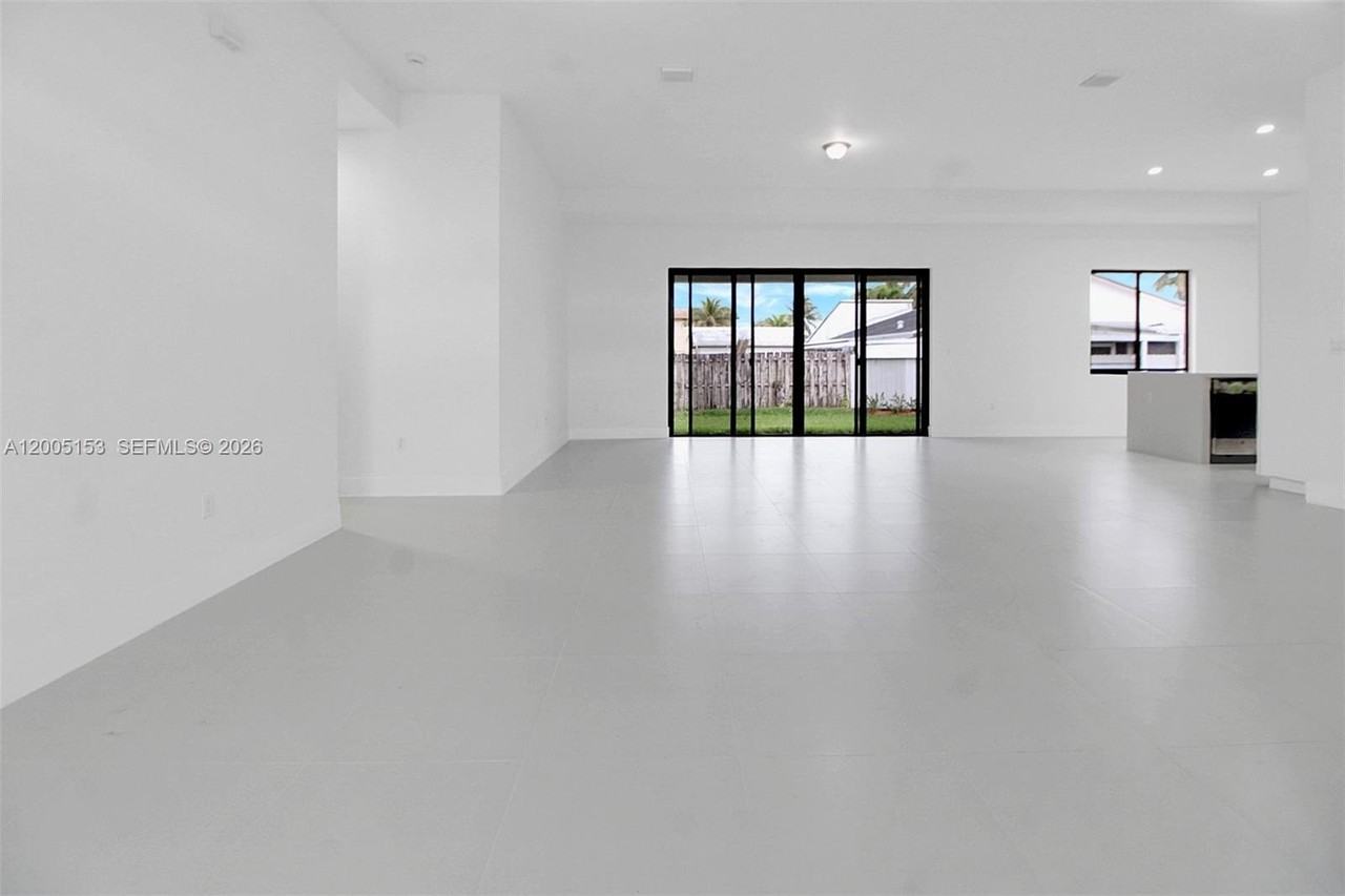 20833 Sw 96th Ct - Photo 4 of 29