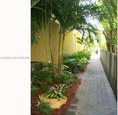 2919 Coconut Ave #4 - Photo 5 of 5