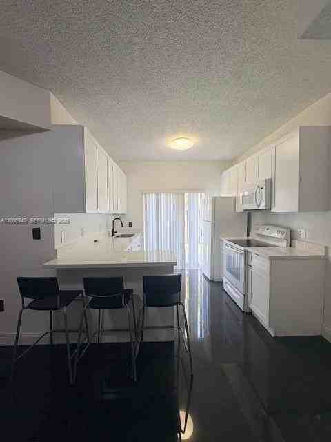 8019 Lake Dr #103 - Photo 7 of 18