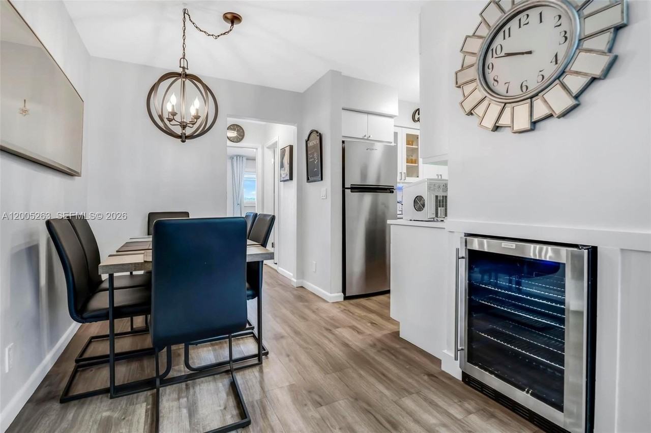 901 Sw 11th Ave #17H - Photo 6 of 23