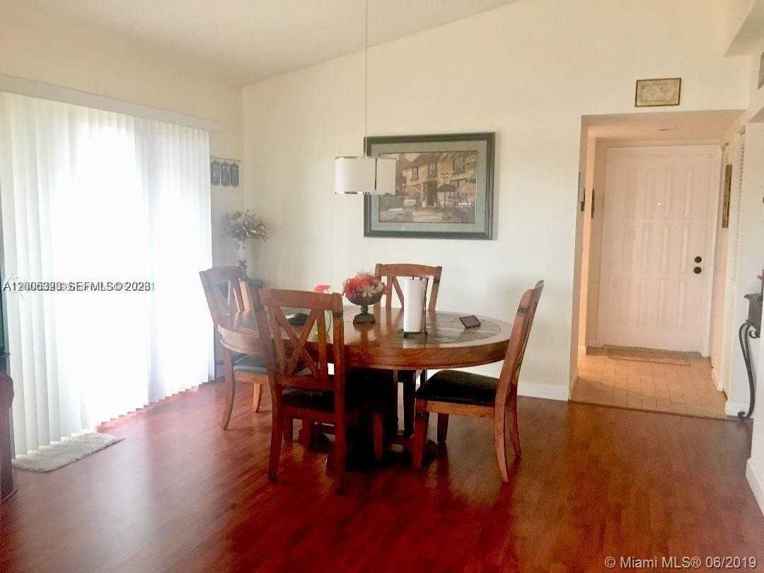 15292 SW 46th Ln Dr #64 - Photo 4 of 24