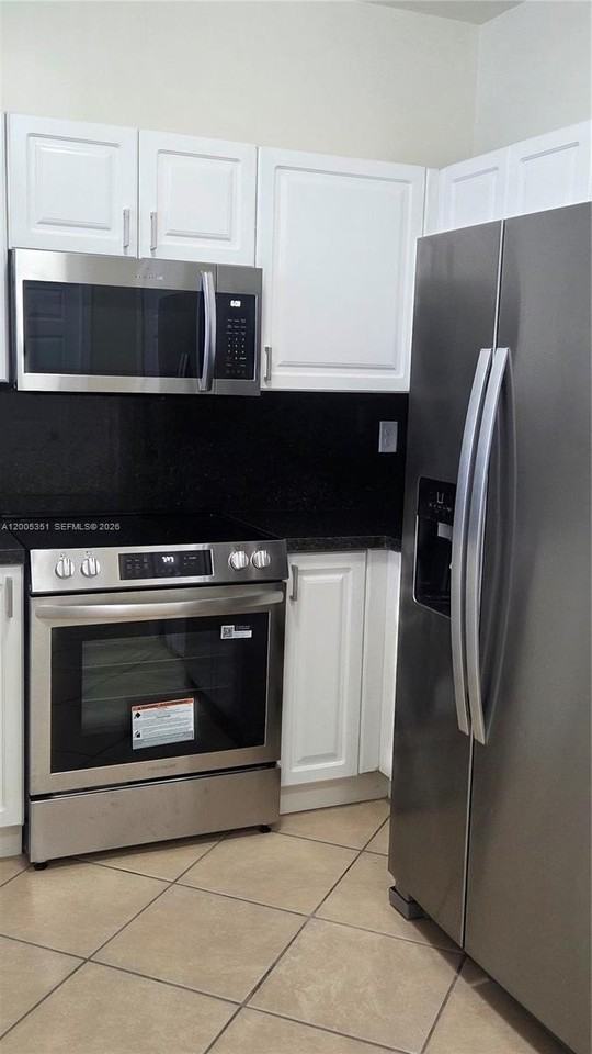 5440 Nw 107th Ave #211 - Photo 5 of 24