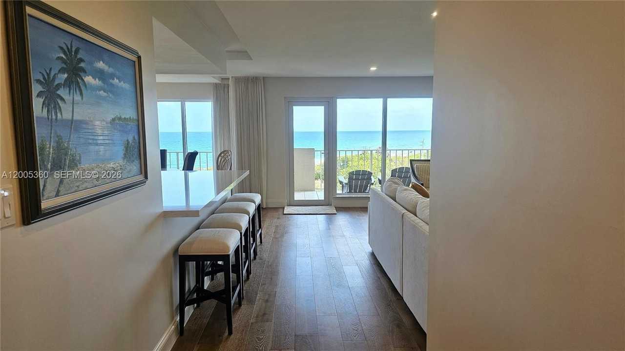 4001 N Ocean Blvd #702 - Photo 4 of 50
