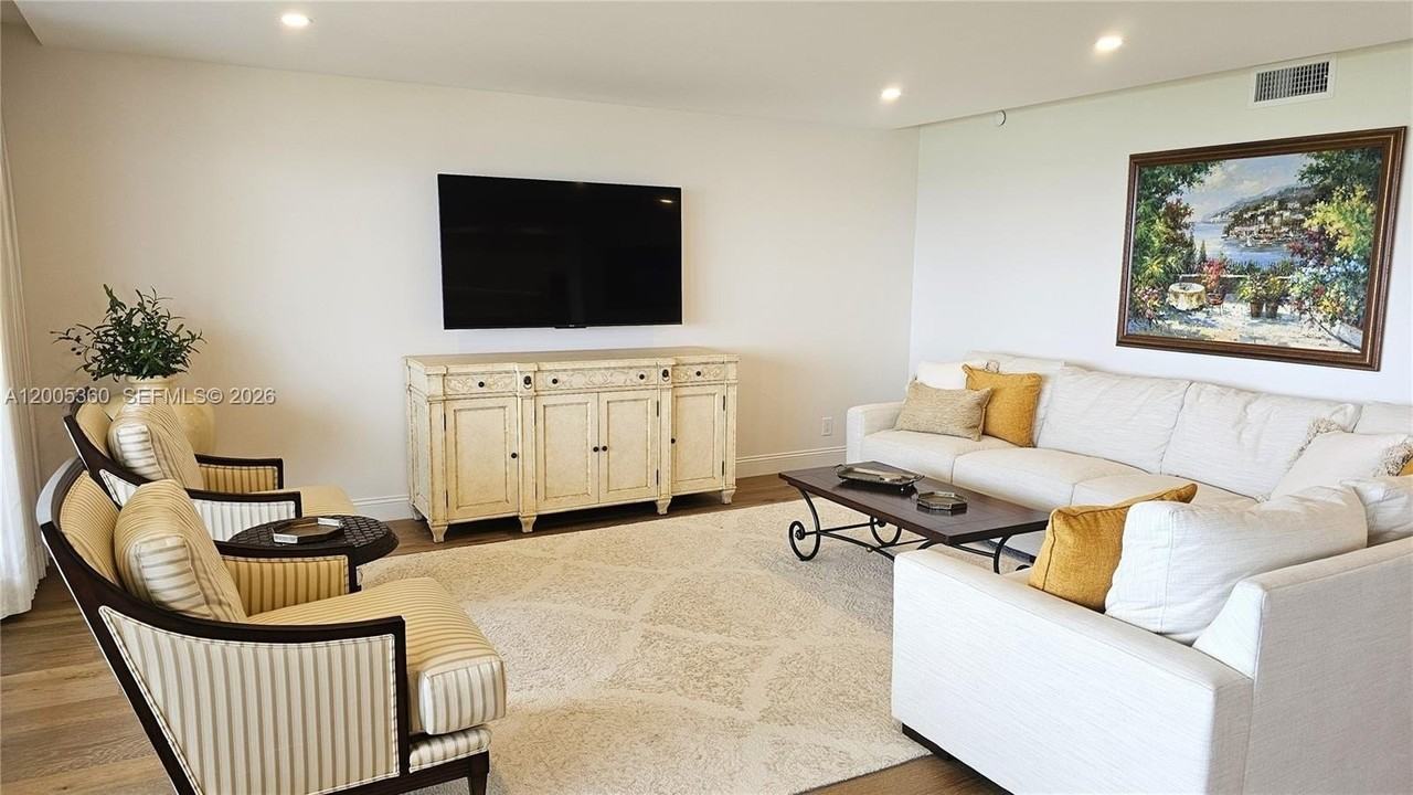 4001 N Ocean Blvd #702 - Photo 6 of 50