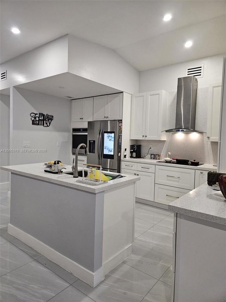 16314 Sw 97th St - Photo 7 of 41