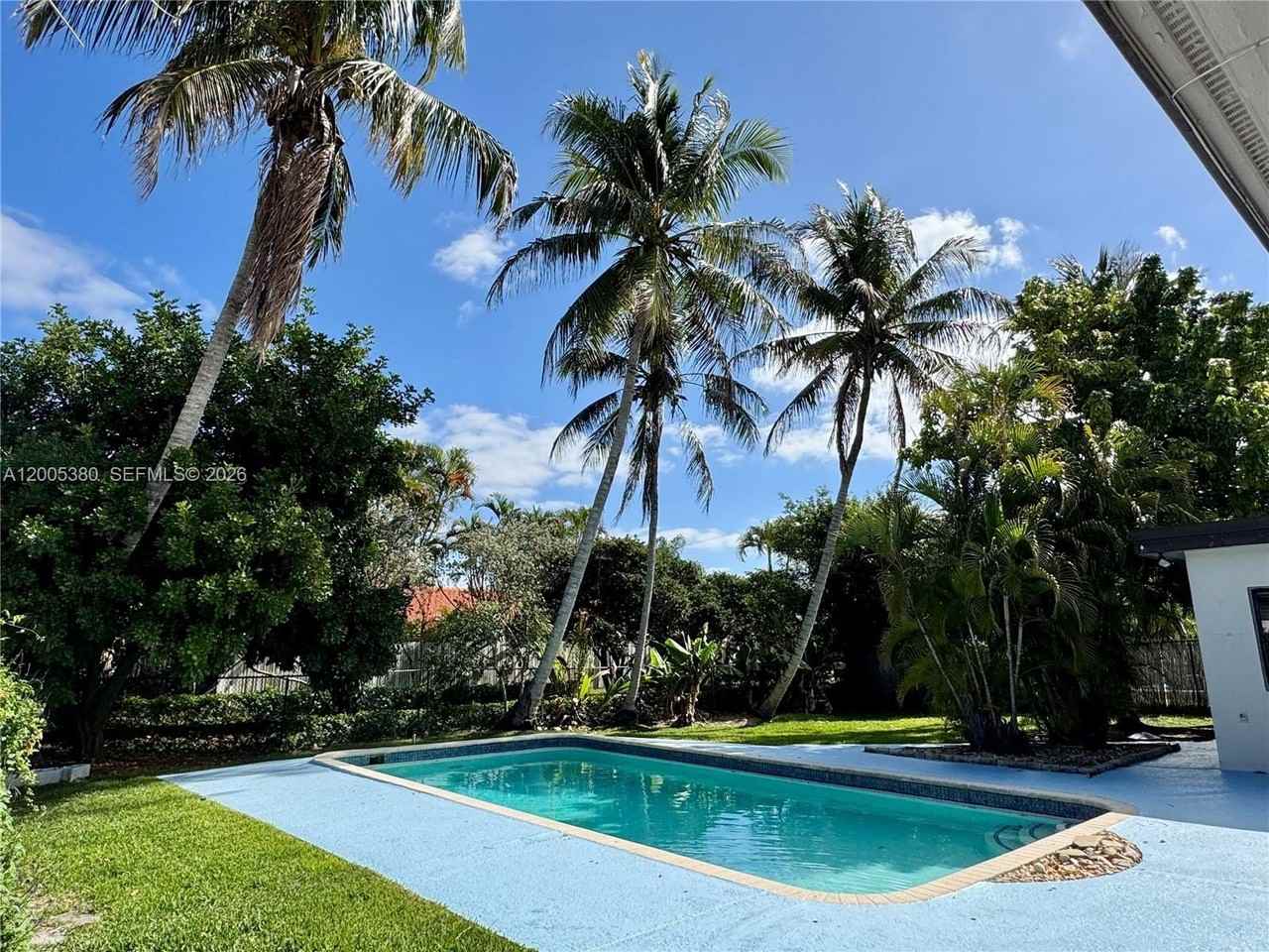 13425 Nw 10th St - Photo 3 of 10