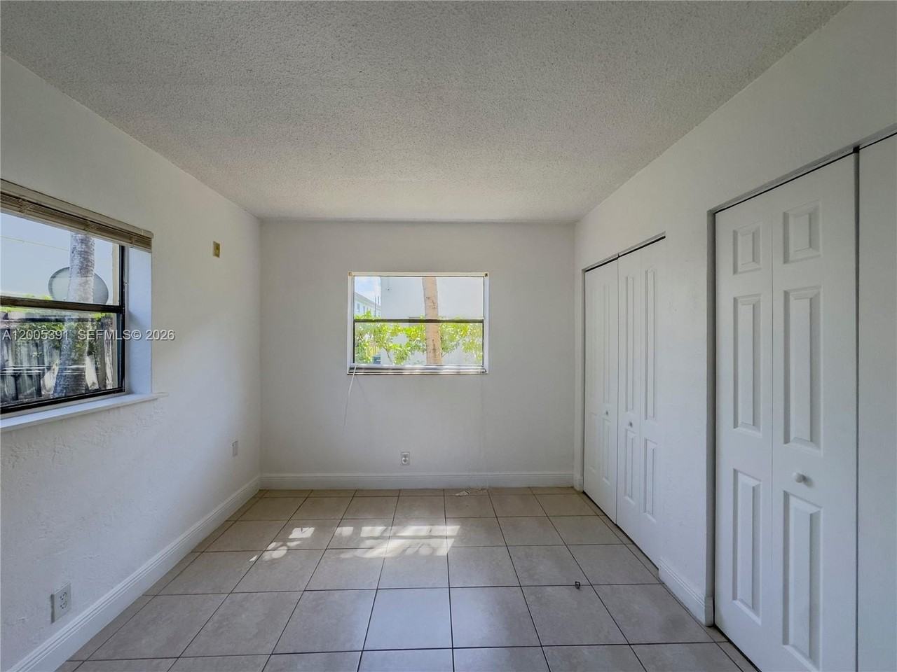 4061 N Dixie Hwy #9 - Photo 5 of 9