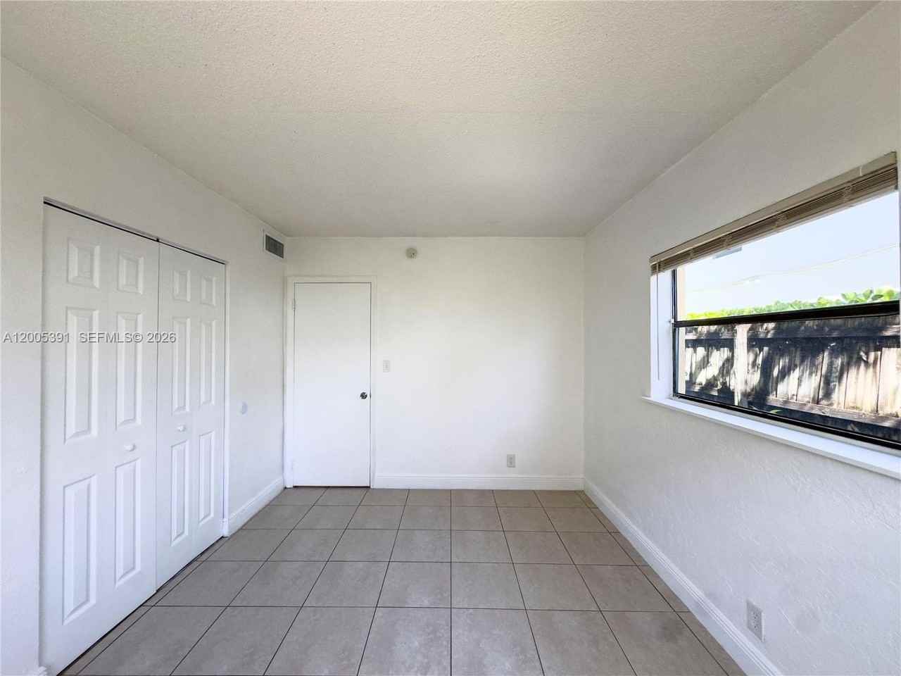4061 N Dixie Hwy #9 - Photo 6 of 9